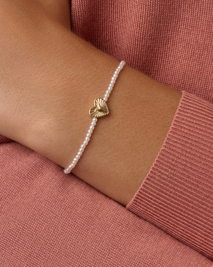 Pearl Vintage Heart Alphabet Bracelet