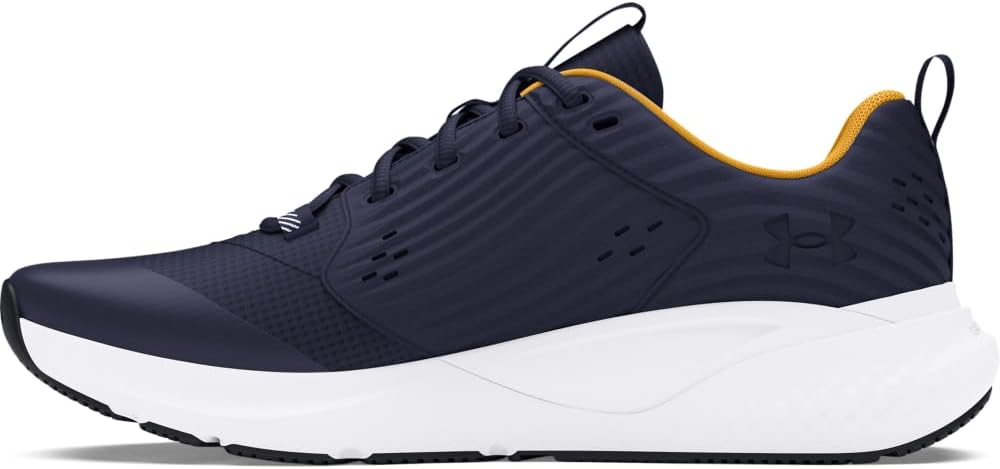 Under Armour Commit 4