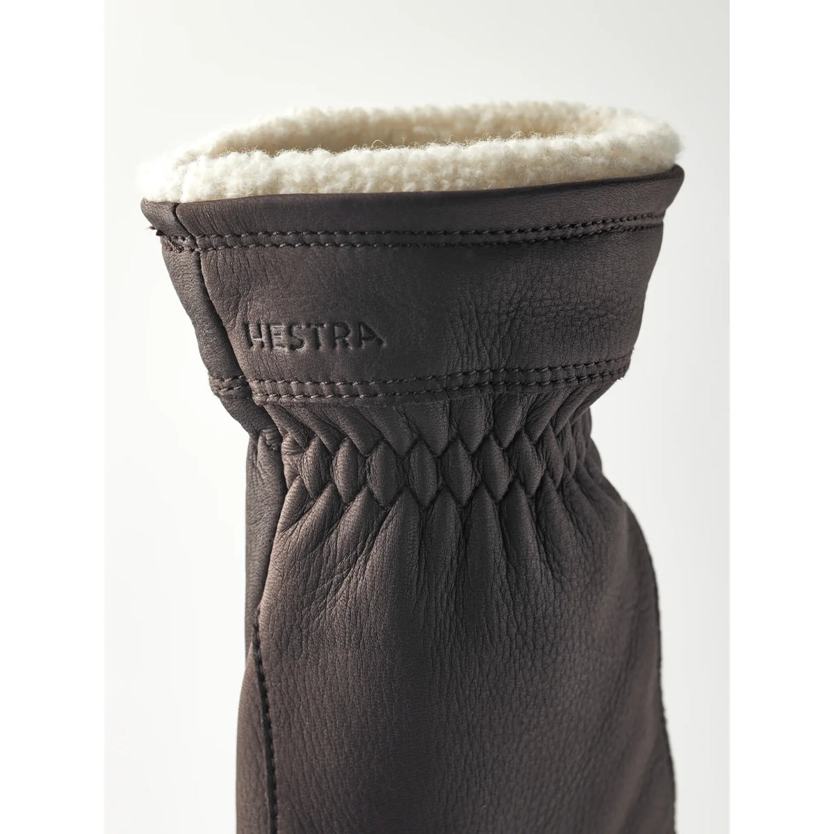Hestra Women's Buvika Deerskin Gloves